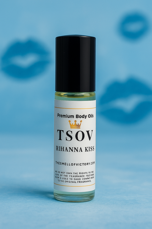 Comparar con el Aroma de Rihanna Kiss (W)