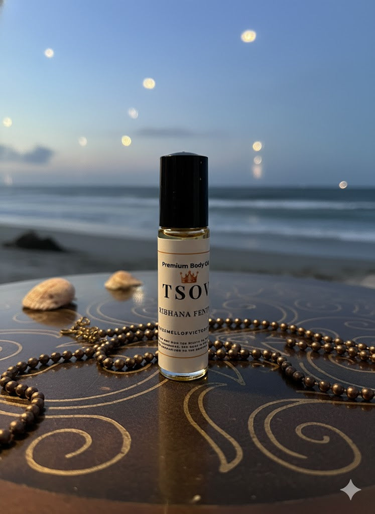 Compare to the aroma of Rihanna Fenty Eau De Parfum (W)