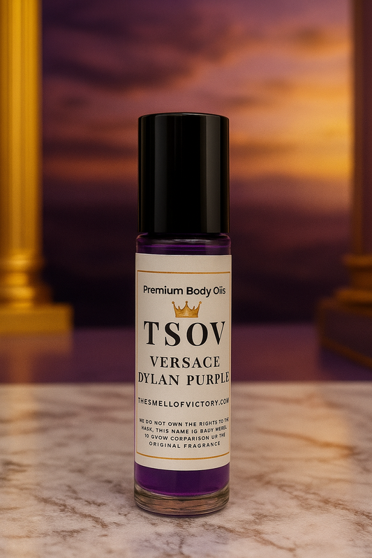 Compare to the aroma of Versace Dylan Purple (W)